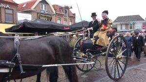 Regenachtige Westfriese Donderdag (video)