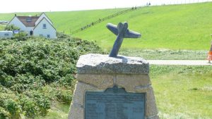 Herdenking bij oorlogsmonument Petten