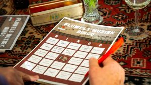 Muziekbingo bij Land van Fluwel