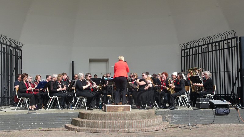 Weer muziek in de Muziektuin