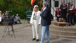 Muziek en dans openen Muziektuin