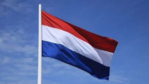 Vlag uit voor einde Tweede Wereldoorlog