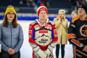 Niek Schaap stapt weer op de ijsspeedwaymotor