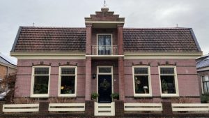 Acht panden nu gemeentelijk monument