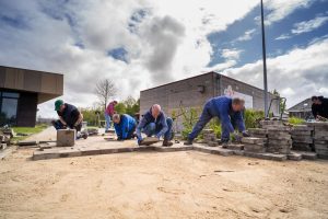 Onafhankelijk Hollands Kroon steekt handen uit de mouwen