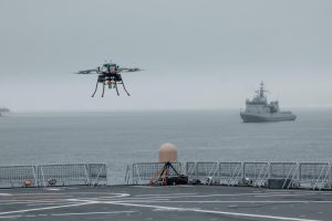 NAVO test vliegende, varende en ‘duikende’ drones in Portugal