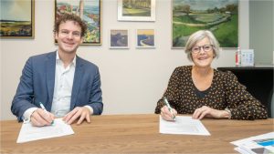 Ondertekening appartementen Parallelweg Schagen