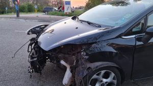 Ongeval in Kolhorn, twee auto’s total loss