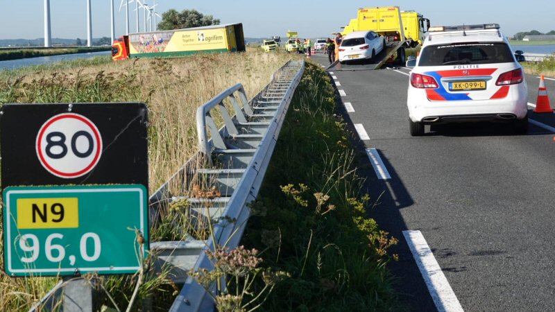 Flinke schade en gewonde bij ongeval N9