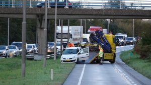 N9 even dicht door glijdende auto