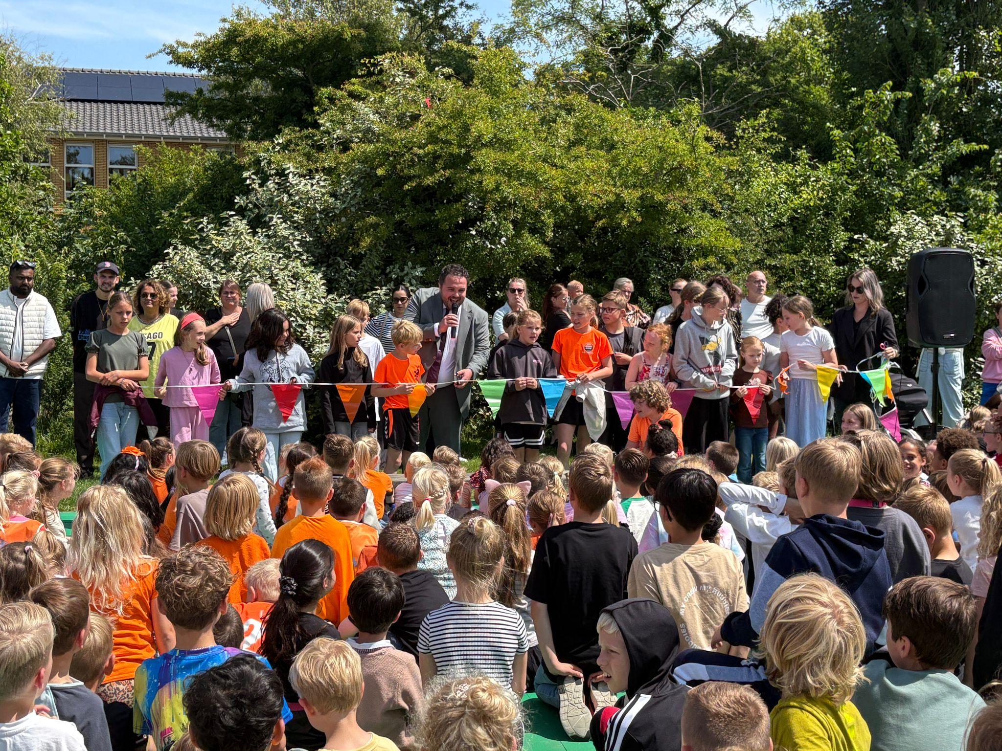 Feestelijke opening waar bewegen scholen en wijk verbindt