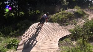 Uitdagend MTB-parcours in Zijdewind (video)