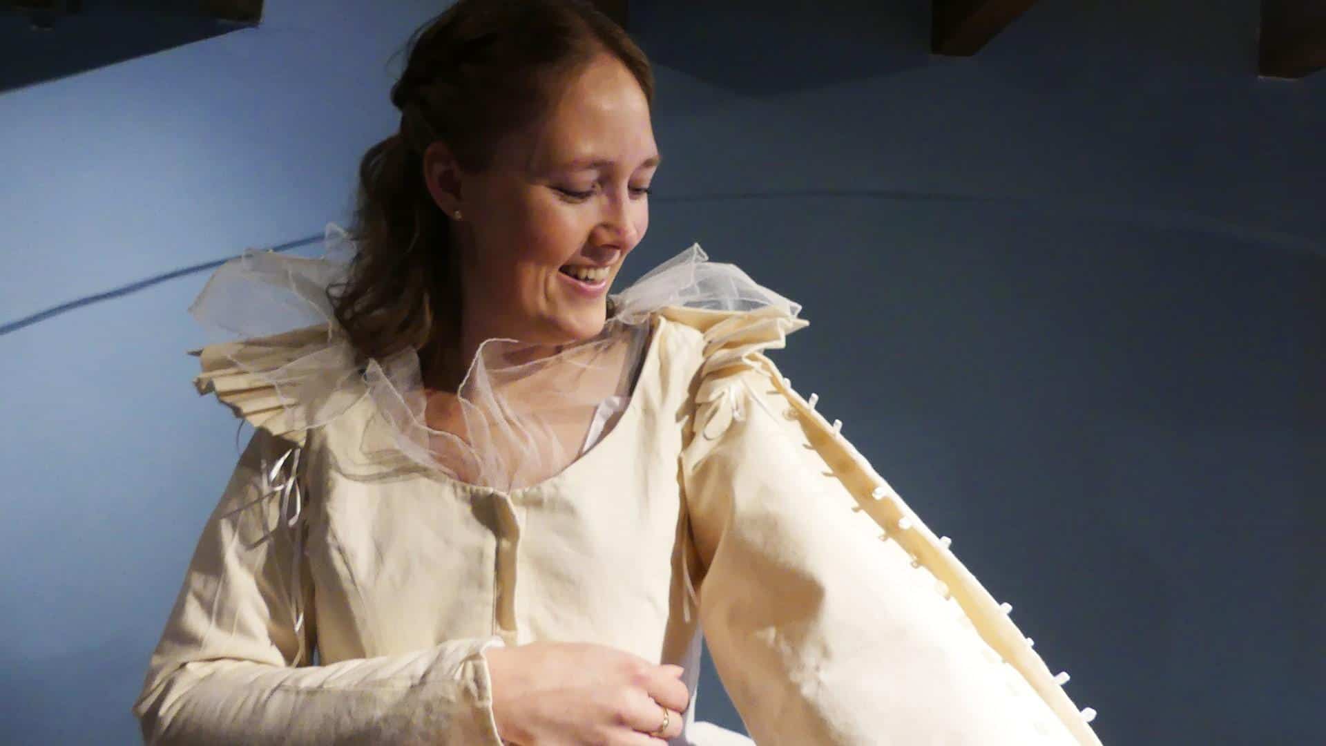 Jurk uit Palmhoutwrak staat centraal in kerstvakantie bij Museum Kaap Skil