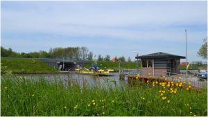 Pontveer Westeinde weer uit de vaart