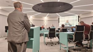 Politiek omarmt Raadscafé