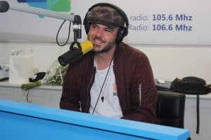 Mickey Makelaar te gast in Radio Richard