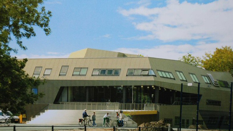 Regius College aan het werk met ventilatie