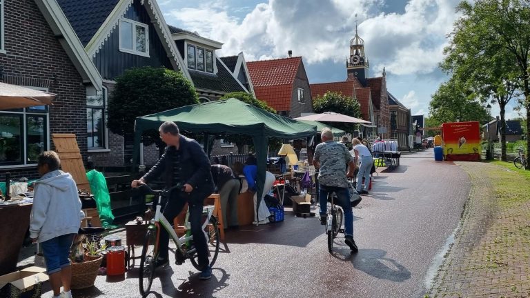 Rommelmarkt Barsingerhorn leeft weer