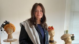 Video: De corsages van Rosa Mandy gaan de hele wereld over