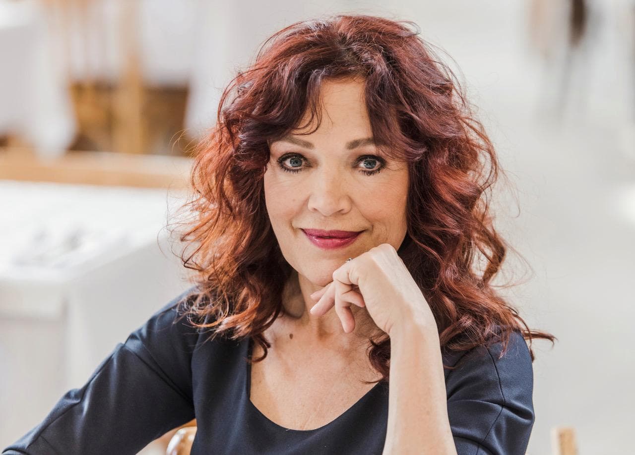 Schrijfster Rosita Steenbeek op bezoek in School 7