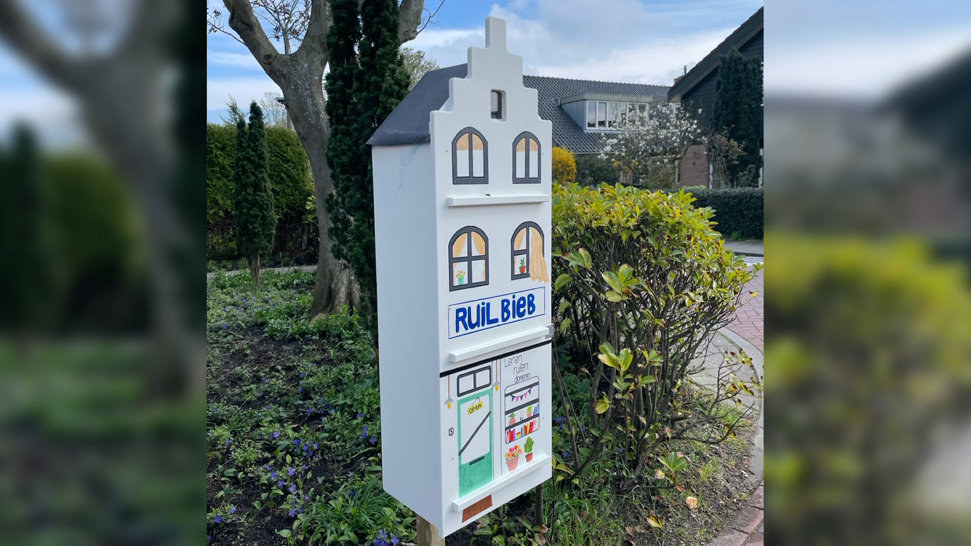 Nieuwe ruilbieb in Warmenhuizen