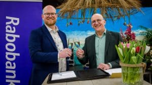 Rabobank en Lentetuin proosten op nieuwe partnerovereenkomst