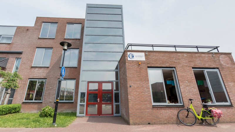 Oekraïense vluchtelingen in schoolwoningen