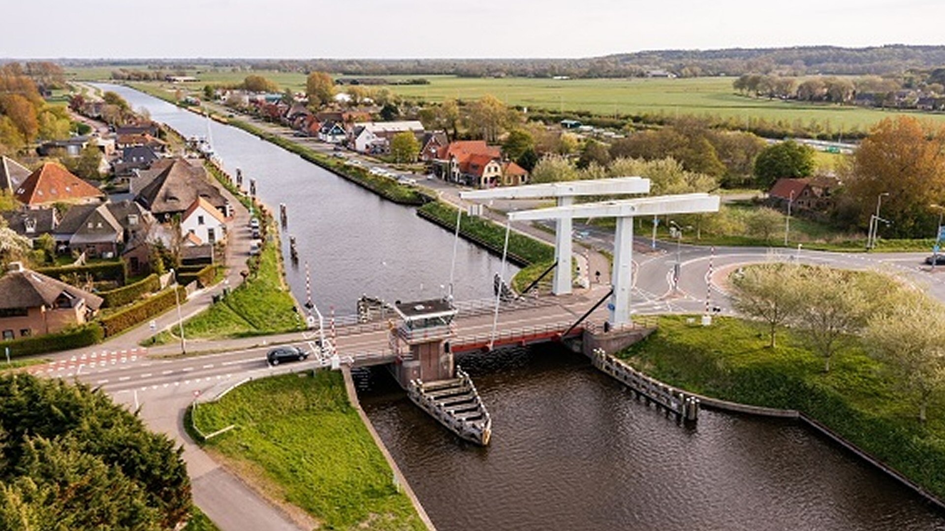 Schoorldammerbrug vier nachten dicht