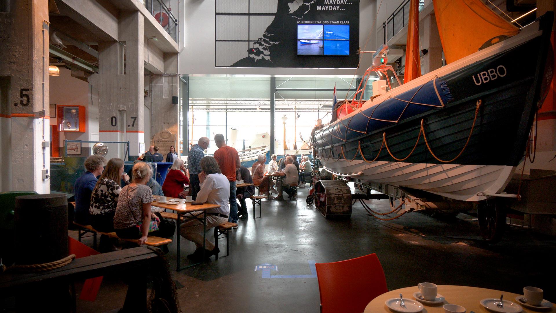 Video: Herinneringen ophalen in het Reddingmuseum