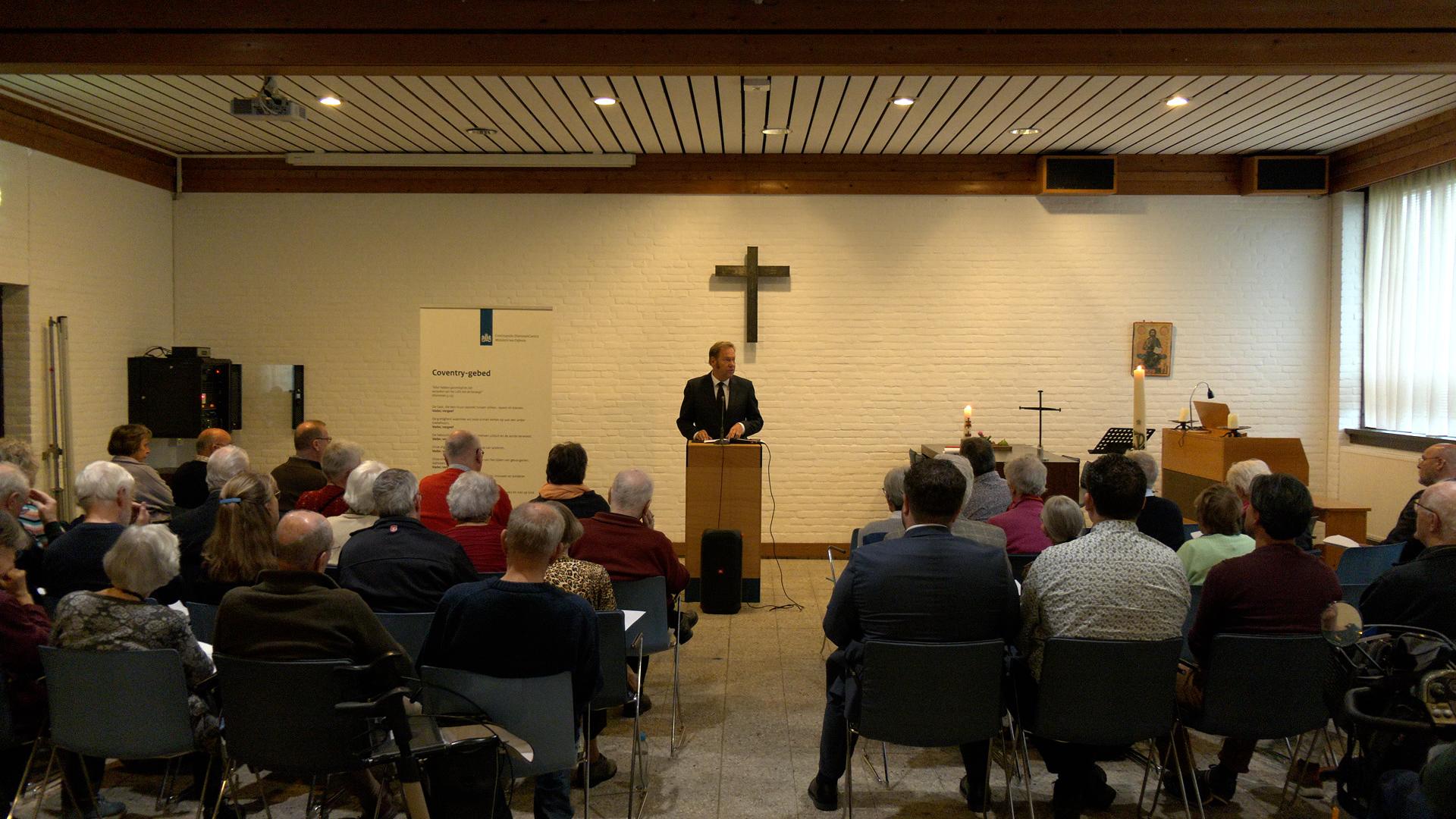 Video: Tien jaar Coventrygebed met Cross-of-Nails in Den Helder