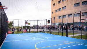 Video: Sport Court bij Junior College in gebruik genomen na feestelijk moment