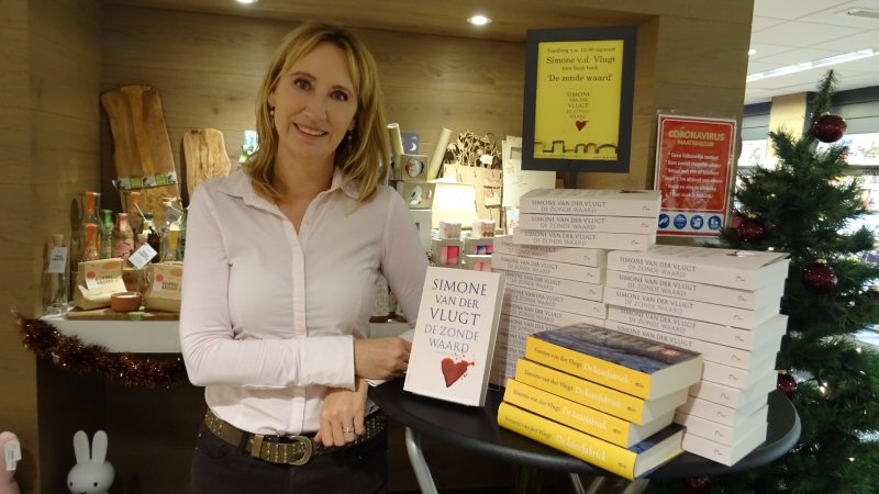 Simone van der Vlugt signeerde bij Plukker