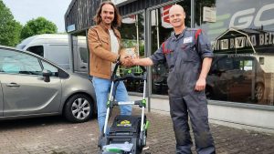 Nieuwe grasmaaier dankzij bijdrage Iedereen kan meedoen fonds