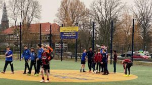 Aanmelden voor straatvoetbaltoernooi