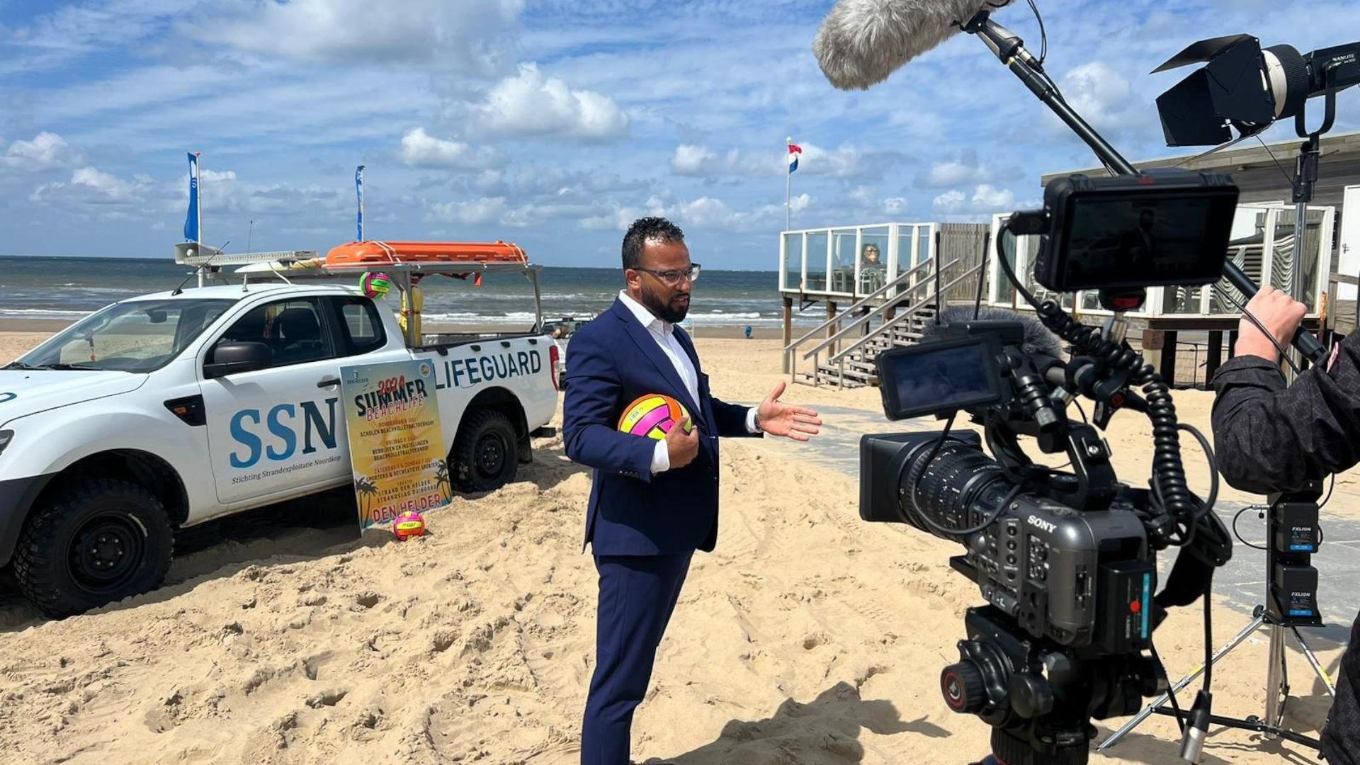 Summer Beachlife op het strand van Den Helder