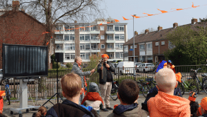 Feestelijke opening IKC De Lichtlijn: “Eén identiteit en visie naar buiten brengen”