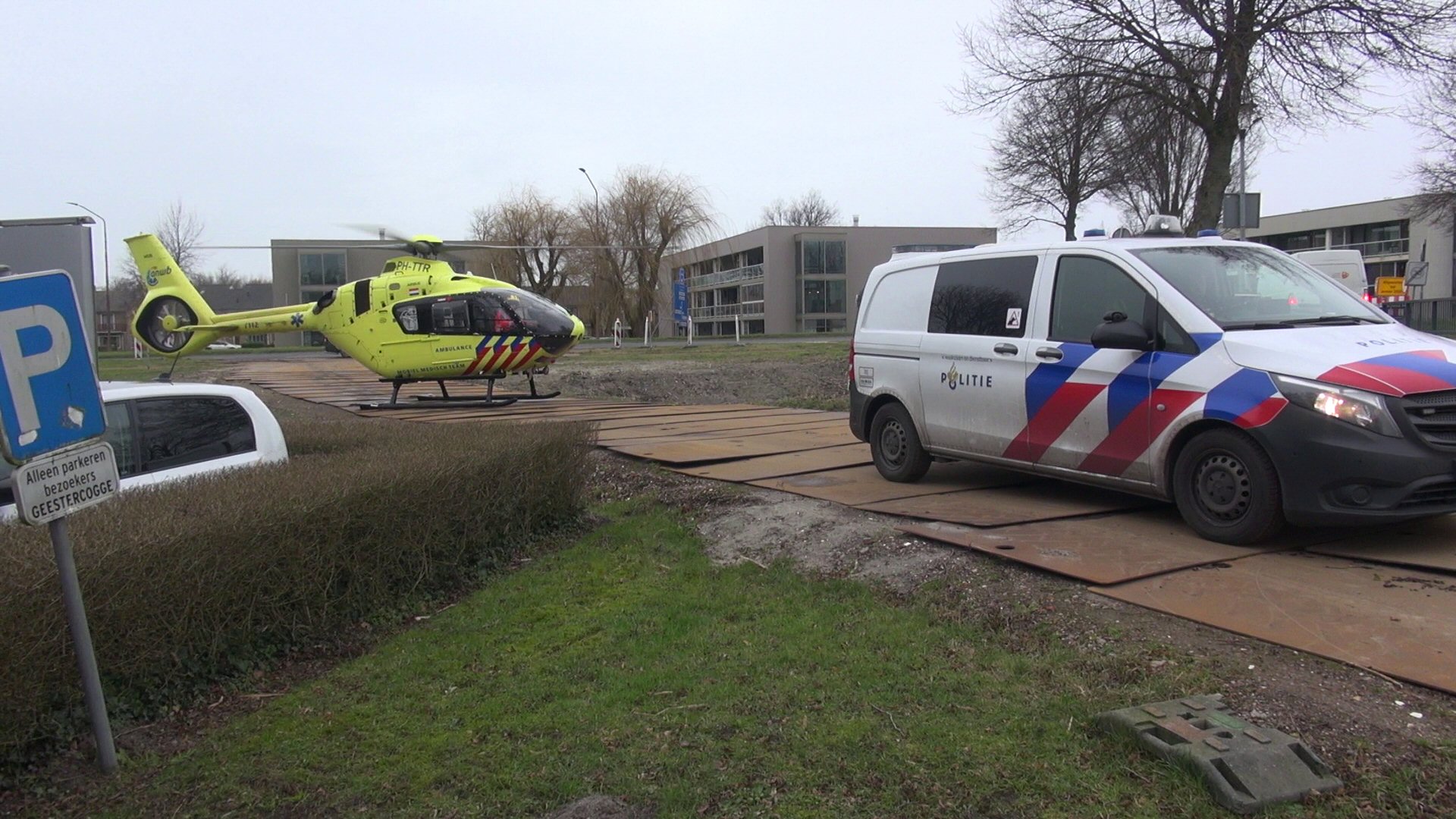 Traumahelikopter voor ongeval Geestercogge