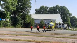 Traumahelikopter landt in Schagen