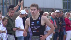 Terugkeer triatlon groot succes (video)