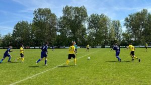VV Succes wint op karakter van Geel-Zwart