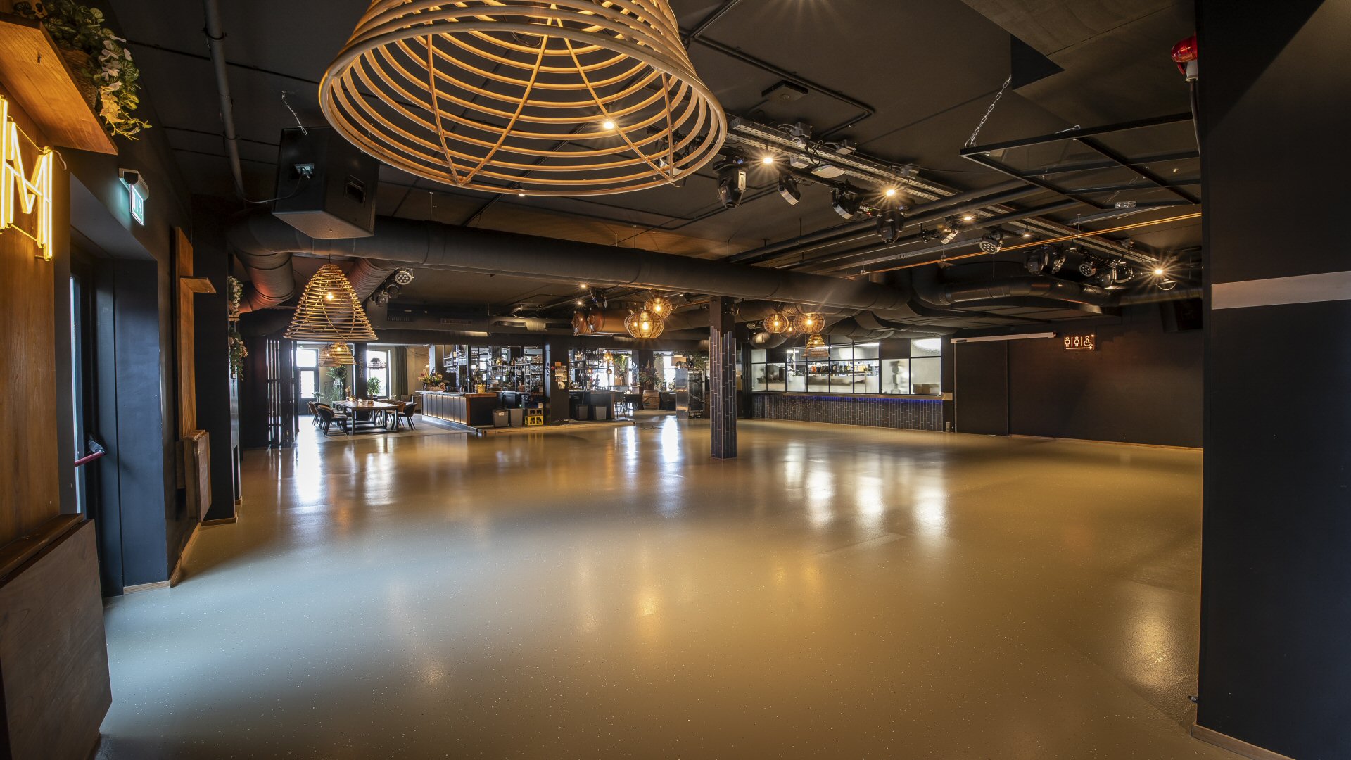 Verbouwing Hotel Markstad valt goed