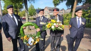 De vlag uit voor Schagense veteranen