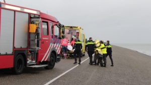Vrouw uit zee gehaald bij Den Helder