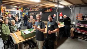 Knallende start van vuurwerkverkoop
