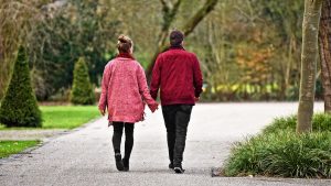 Samen wandelen in Nieuwe Niedorp voor plezier en beweging