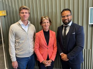Wethouder Camara toont Element NL-voorzitter de waarde van Den Helder in gaswinning