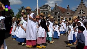 Start Westfriese Folklore trekt veel publiek