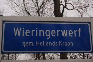 Raadscafé Hollands Kroon in het teken van asielopvang Hotel Wieringermeer