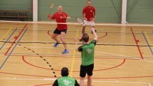 Nipt verlies voor badmintonners Zeemacht