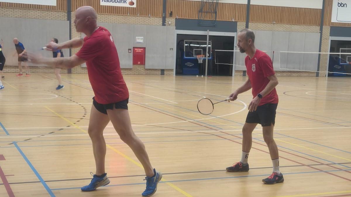 Badmintonners Zeemacht pakken opnieuw de winst